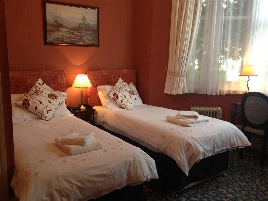 Ascot House Hotel York Bagian luar foto