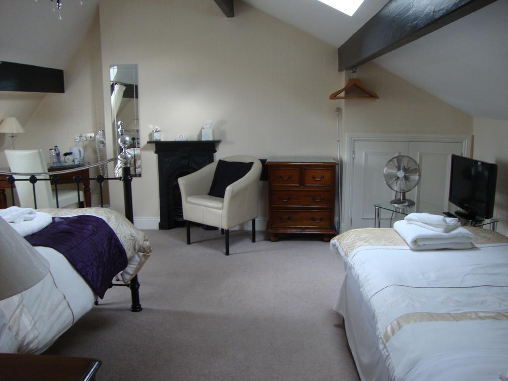 Ascot House Hotel York Bagian luar foto